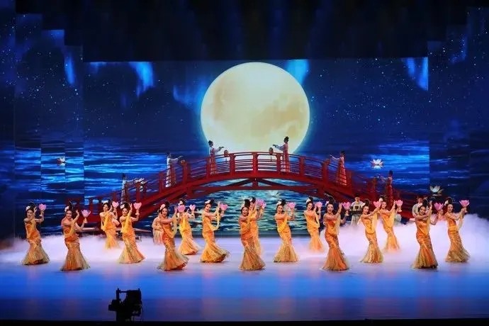 第七届中国诗歌节在河南郑州开幕