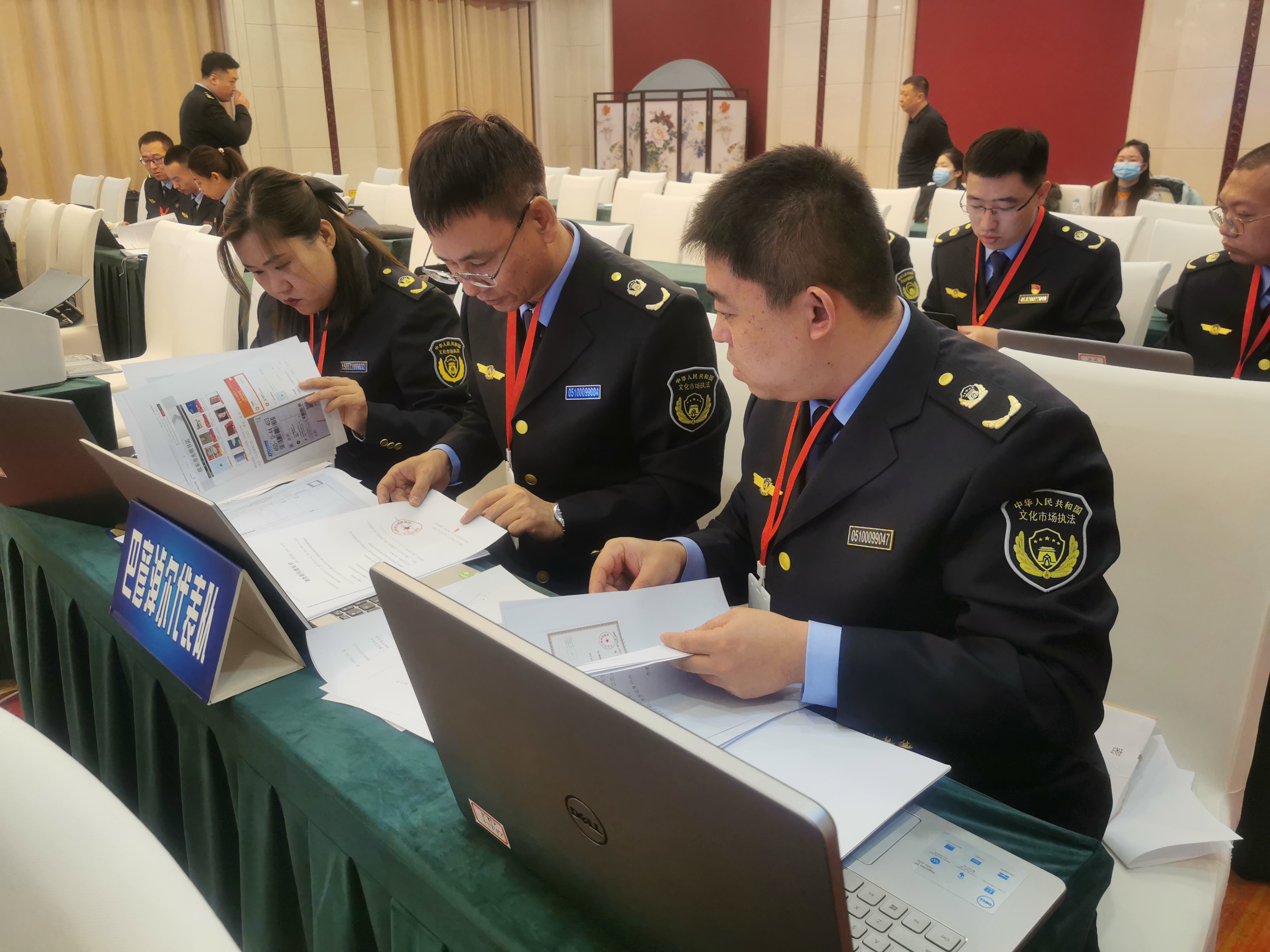 复赛现场参赛队员积极备战 内蒙古自治区文化和旅游厅供图