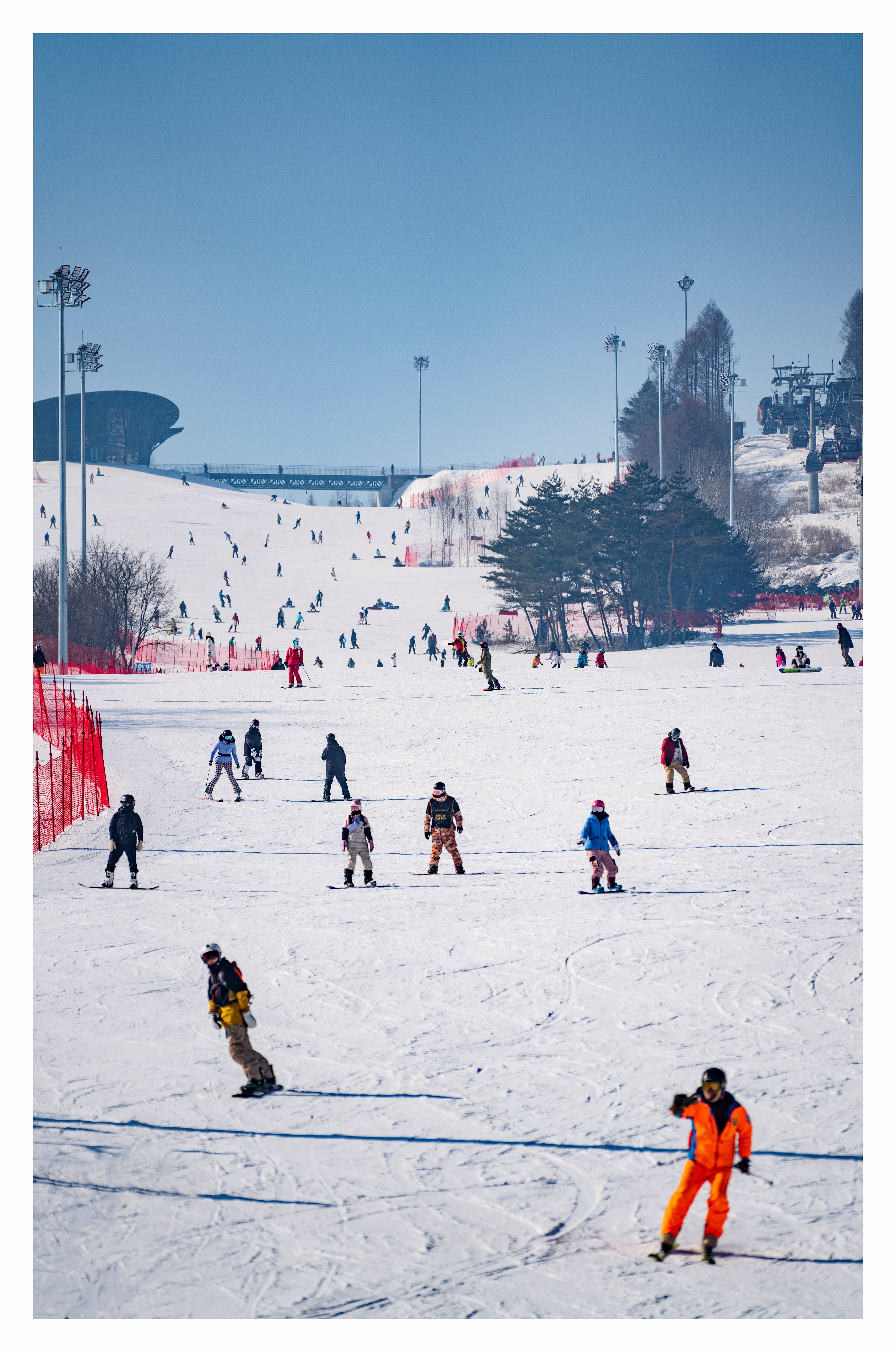 吉林市北山公园滑雪场图片