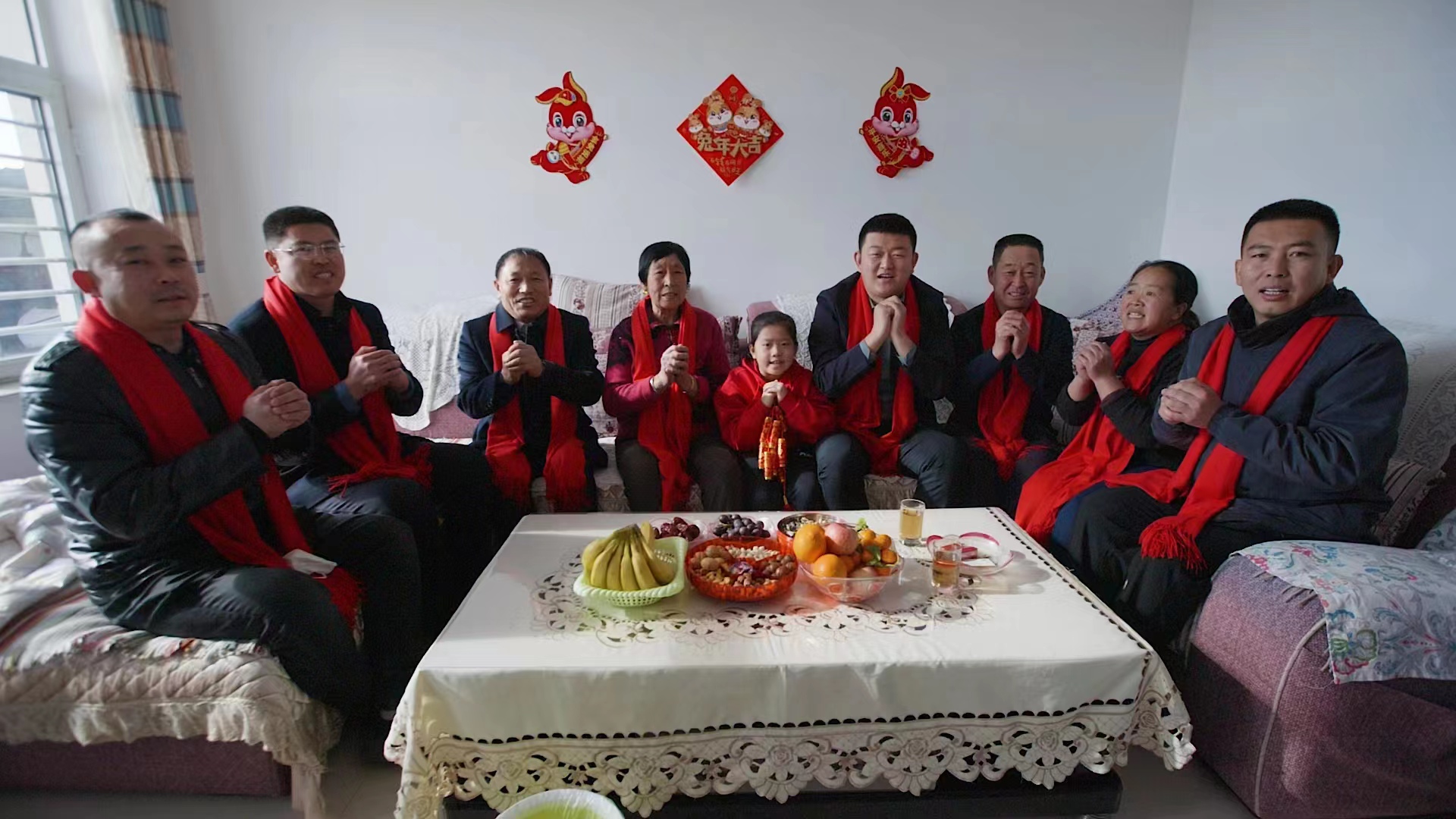 恭贺新春 李军摄