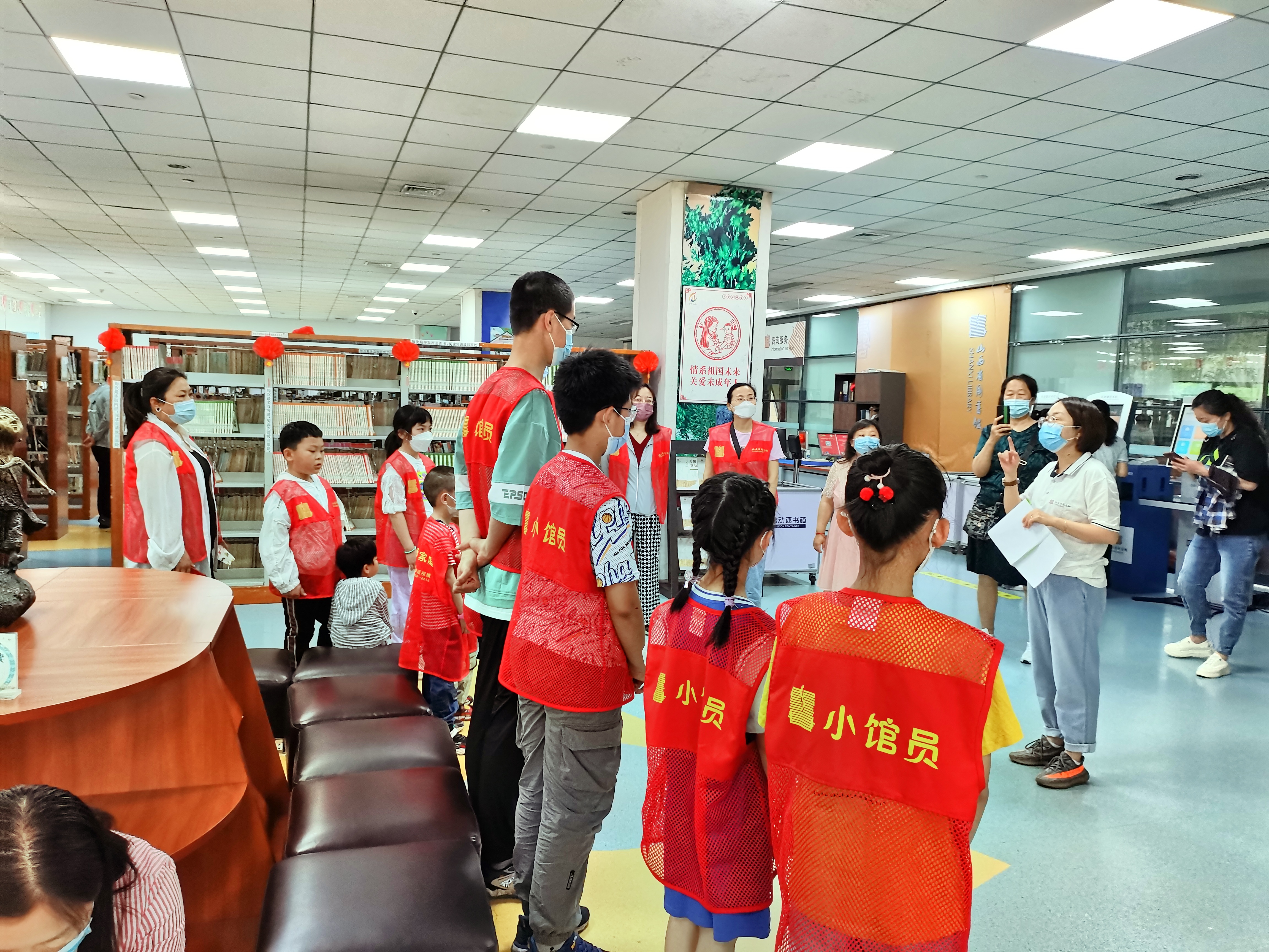 小志愿者培训.jpg